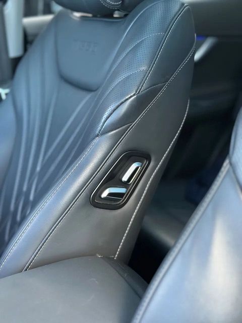 Chery Tiggo 8, painel da porta