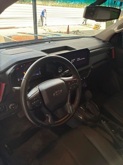 Chevrolet S10, painel e volante (foto 7 de 15)