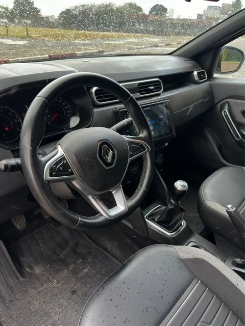 Renault Duster, painel e volante (foto 7 de 13)