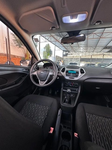 Ford Ka, vista do interior