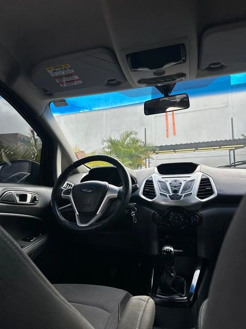 Ford EcoSport, vista do interior (foto 10 de 16)