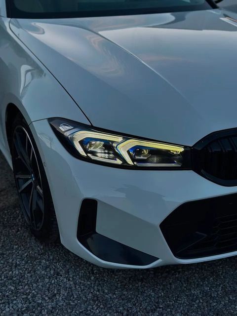 BMW 320i, farol dianteiro