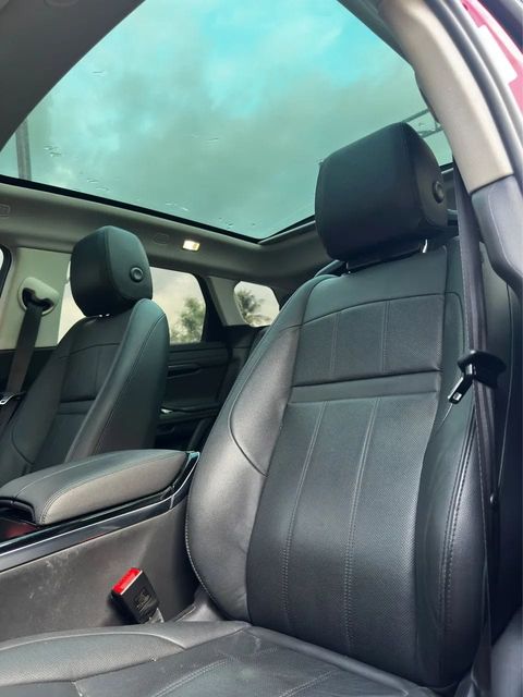 Land Rover Range Rover Evoque, bancos dianteiros