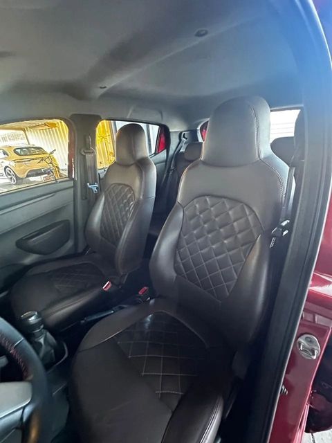 Renault Kwid, bancos dianteiros (foto 10 de 12)