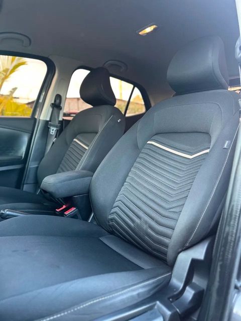Fiat Pulse, bancos dianteiros
