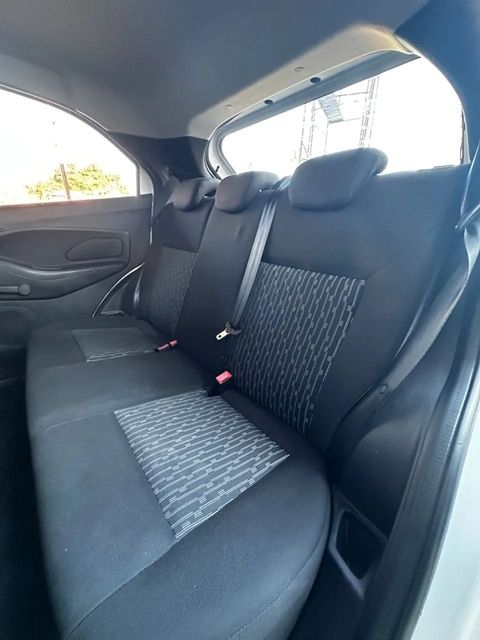 Ford Ka, bancos traseiros