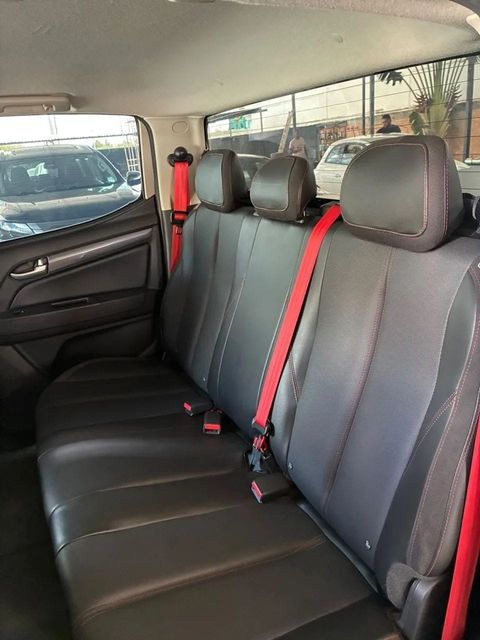Chevrolet S10, bancos traseiros