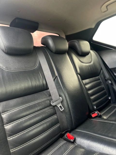 Nissan Kicks, bancos traseiros