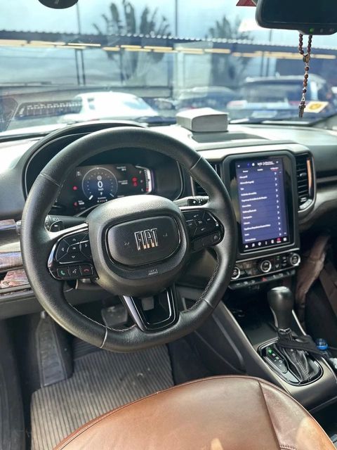 Fiat Toro, painel e volante