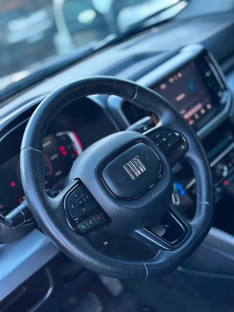Fiat Toro, volante e quadro de instrumentos