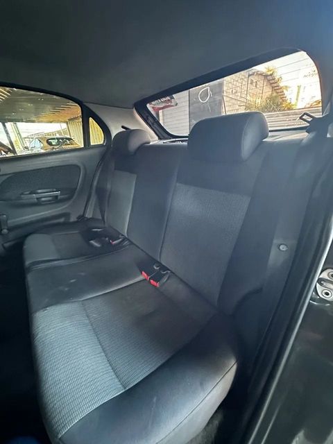 Volkswagen Gol, bancos traseiros