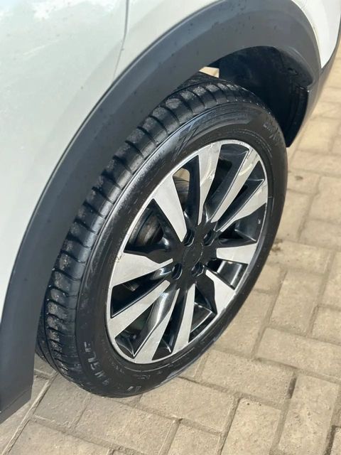 Nissan Kicks, roda e pneu