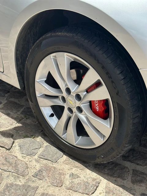 Chevrolet Cruze, roda e pneu