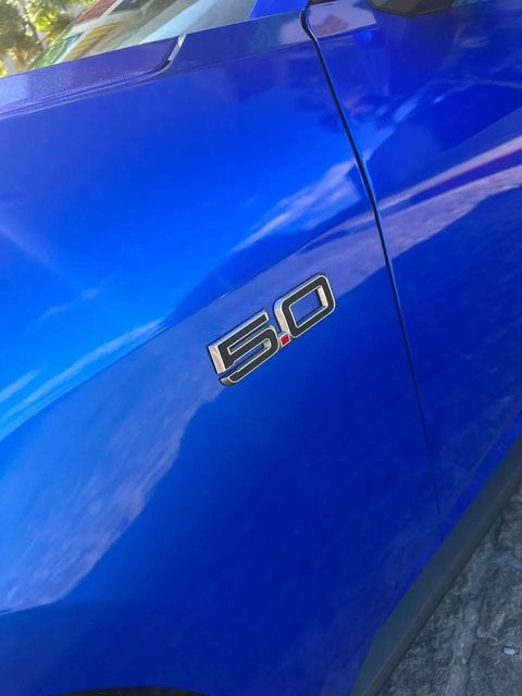 Ford Mustang, emblema
