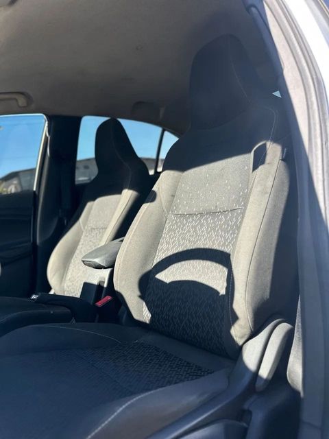 Chevrolet Onix Plus, bancos dianteiros