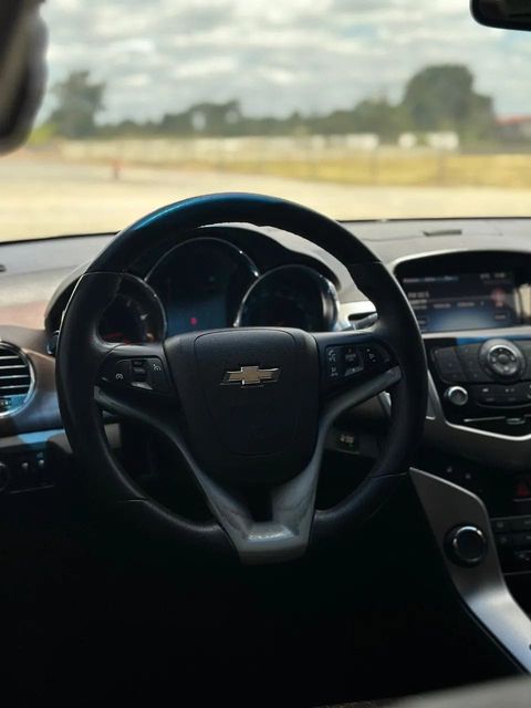 Chevrolet Cruze, volante e quadro de instrumentos