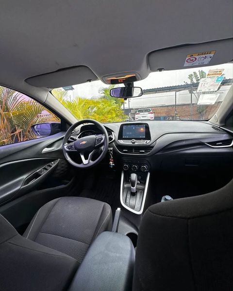 Chevrolet Onix Plus, vista do interior (foto 13 de 14)