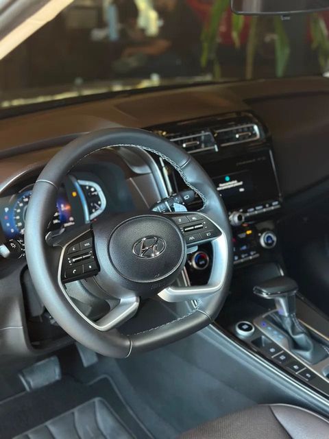 Hyundai Creta, painel e volante