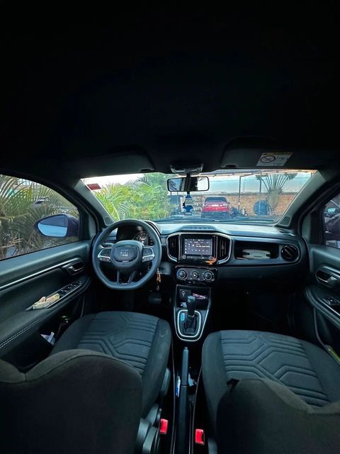 Fiat Strada, vista do interior (foto 13 de 14)