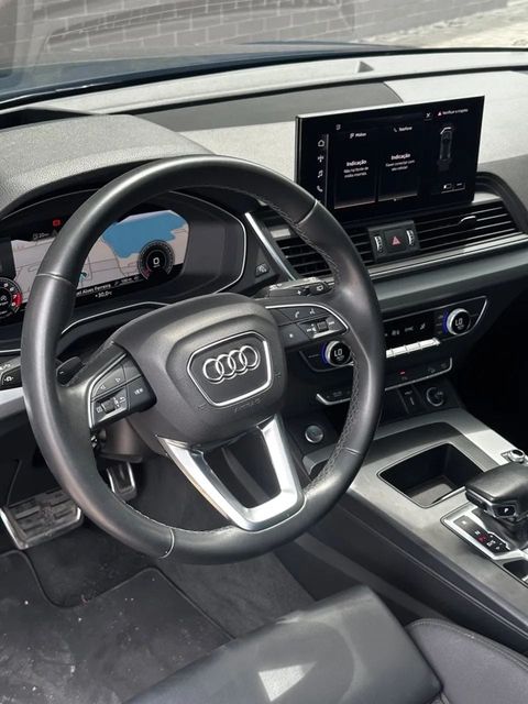Audi Q5, painel e volante