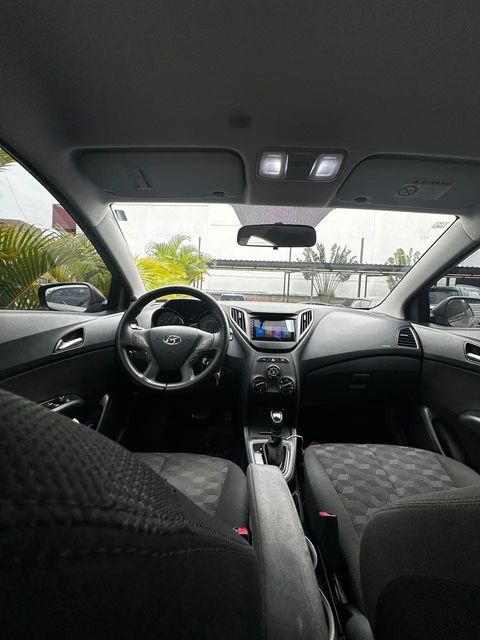 Hyundai HB20, vista do interior (foto 15 de 15)