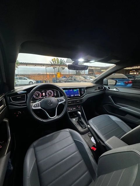 Volkswagen Nivus, vista do interior