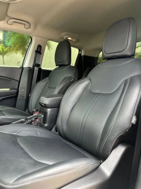 Fiat Toro, bancos dianteiros