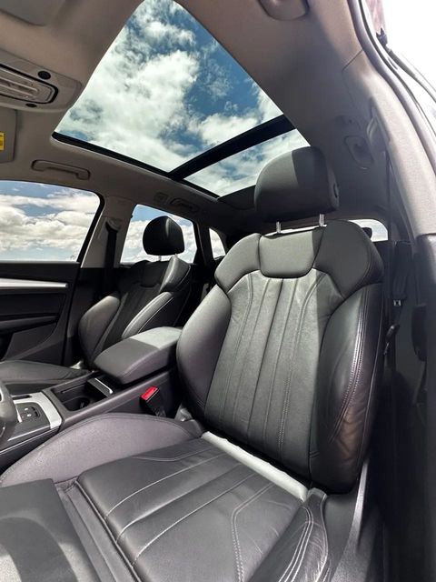 Audi Q5, bancos dianteiros