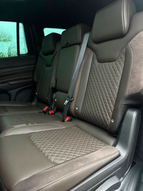 Jeep Commander, bancos traseiros (foto 14 de 19)