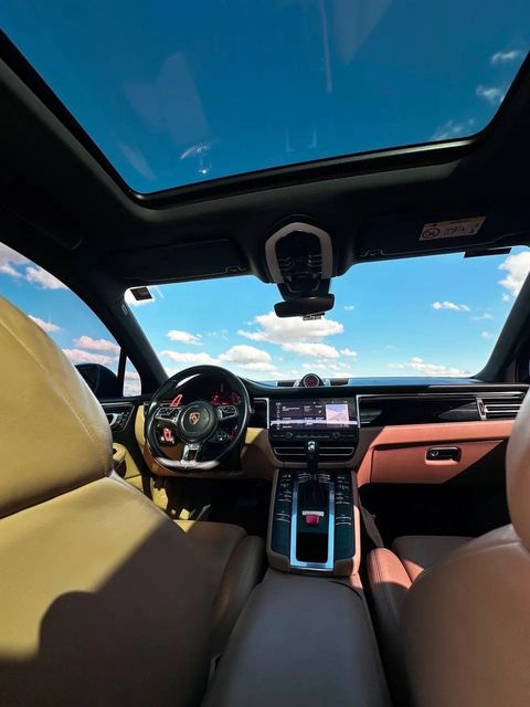 Porsche Macan, teto solar